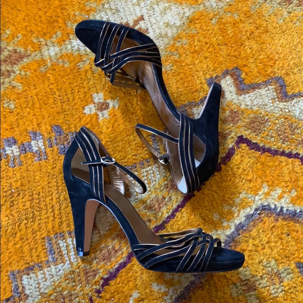 Sexy strappy suede sandals